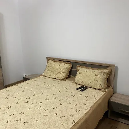 Cara House * Constanţa